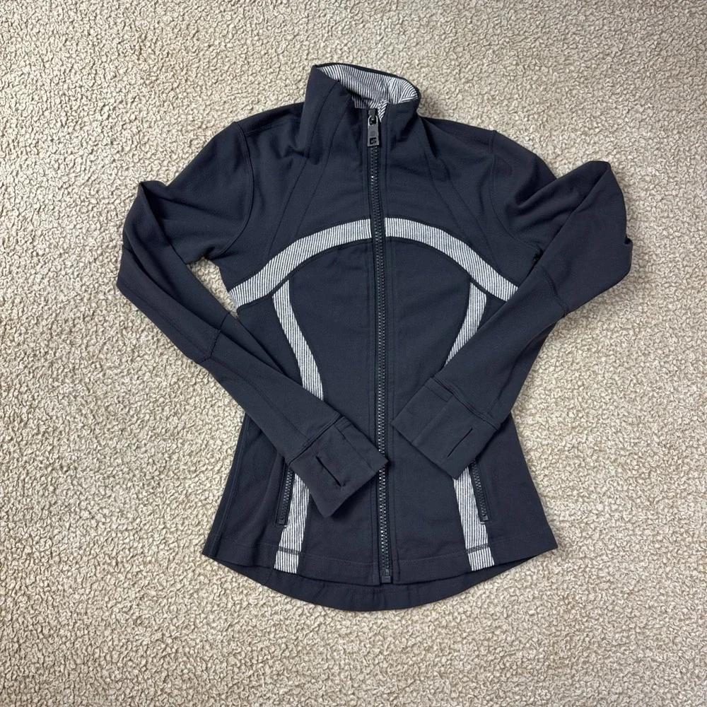 lululemon athletica lululemon define